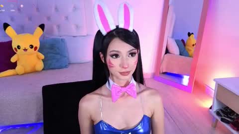  LILA  online show from February 6, 3:32 am