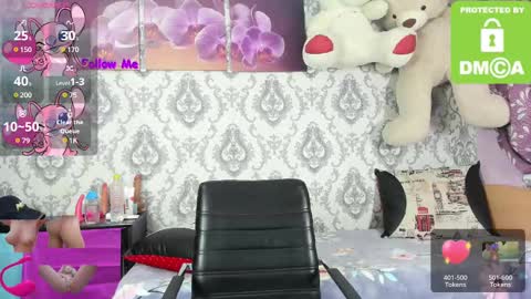 Snapshot of little_letti chatting on February 26, 7:23 am Letti online show from February 26, 7:23 am