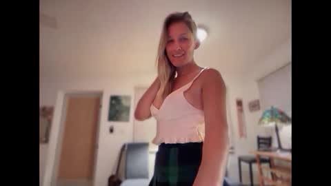 little lies online show from November 27, 2:14 am