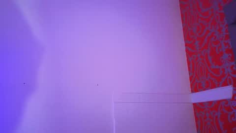 Snapshot of little_lilith_apple chatting on September 22, 11:08 am little_lilith_apple online show from September 22, 11:08 am