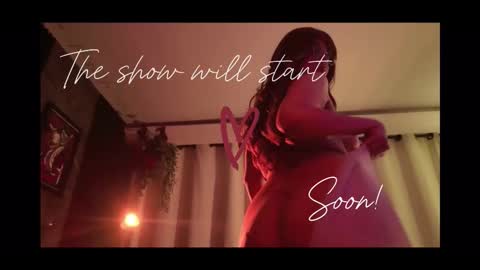 Snapshot of little_maeve chatting on September 22, 3:38 am Maeve online show from September 22, 3:38 am