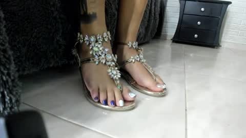 Snapshot of little_mars1 chatting on January 24, 9:37 pm Misstress Martina online show from January 24, 9:37 pm