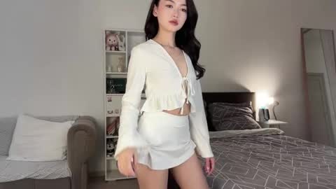Lina online show from September 12, 3:40 am