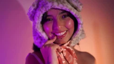 Snapshot of little_vel chatting on October 31, 6:56 pm Im your little Velinda  online show from October 31, 6:56 pm