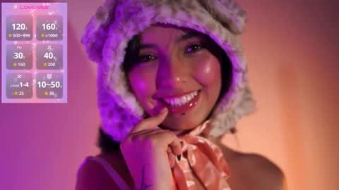 Snapshot of little_vel chatting on October 29, 6:43 pm Im your little Velinda  online show from October 29, 6:43 pm