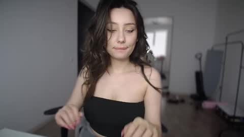 Alice online show from December 2, 8:49 am