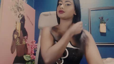 littleindianmilf online show from October 3, 12:10 pm