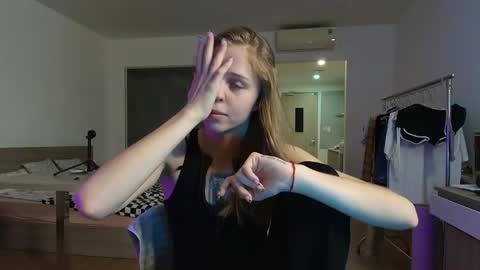 Little Molly online show from September 29, 3:28 pm