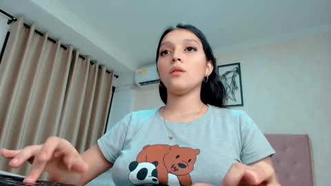 Sarahs Room online show from February 25, 1:20 am