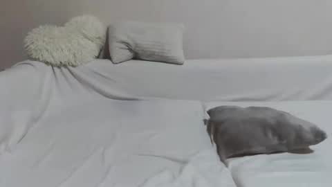 Anna online show from April 12, 11:46 am