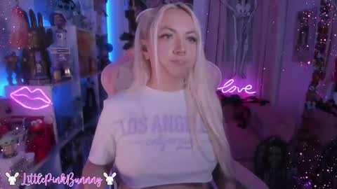 LittlePinkBunnny online show from October 28, 6:30 am