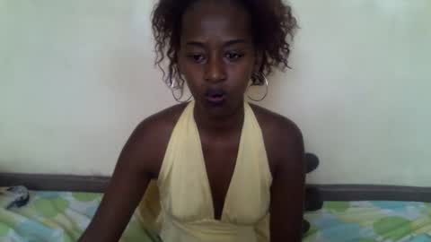 littlesandie online show from January 12, 6:40 am