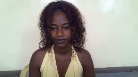 littlesandie online show from January 6, 5:44 am