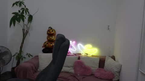 littlestellaspark online show from October 8, 3:27 pm