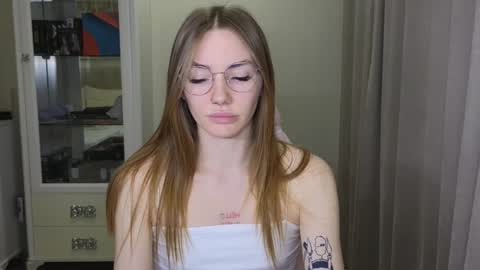 Eliana online show from December 11, 11:19 am