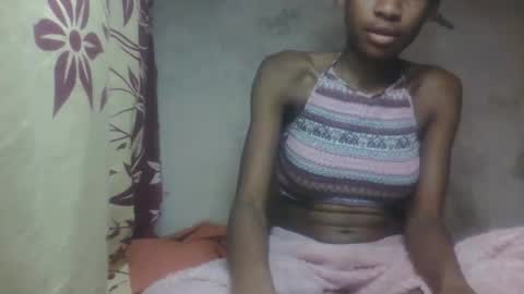 Snapshot of littleyanah chatting on September 9, 4:51 pm yanah online show from September 9, 4:51 pm