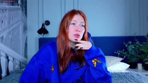 Liv 3 online show from December 13, 2:38 pm