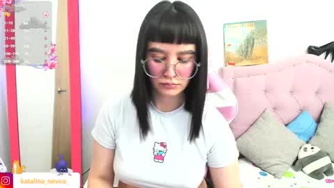 Snapshot of liv_rosse chatting on October 1, 3:11 am Katalina Novoa. online show from October 1, 3:11 am