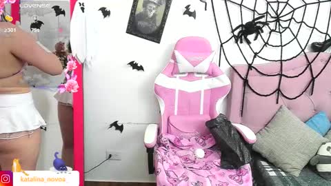 Snapshot of liv_rosse chatting on October 30, 2:03 am Katalina Novoa. online show from October 30, 2:03 am