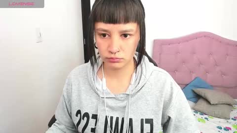 Snapshot of liv_rosse chatting on January 5, 2:52 pm Katalina Novoa. online show from January 5, 2:52 pm