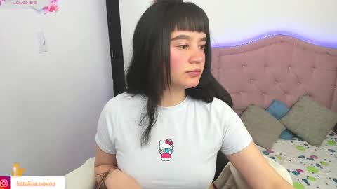 Snapshot of liv_rosse chatting on January 11, 8:32 pm Katalina Novoa. online show from January 11, 8:32 pm