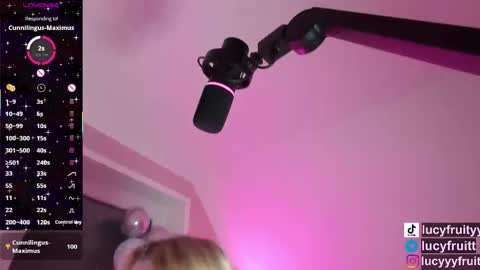 livewithlucy online show from November 14, 10:48 am