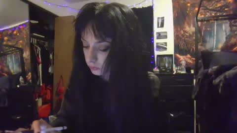 Liv Mirage online show from January 8, 4:23 am