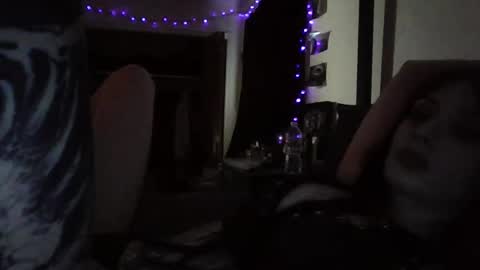 Liv Mirage online show from May 1, 1:53 am