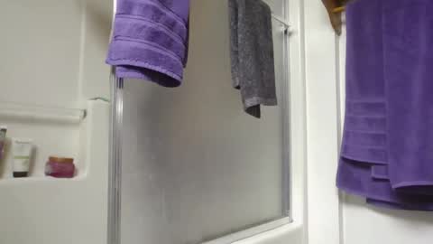 Liv Mirage online show from October 30, 7:37 pm