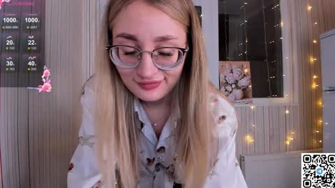 My name is Livy Nice to meet you  Thumbs up please its important online show from January 15, 7:34 pm