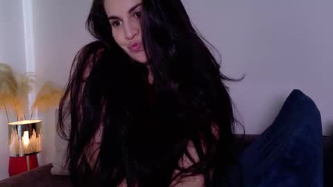 Snapshot of liz_devine chatting on October 3, 5:51 pm liz online show from October 3, 5:51 pm