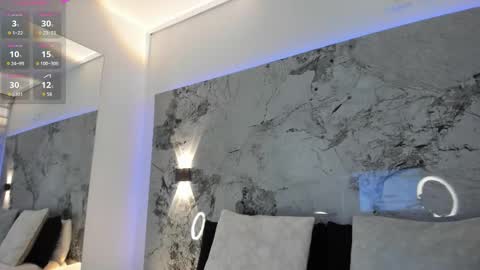 Liz  online show from December 2, 11:01 am