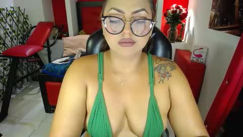 Liz Tyler online show from January 16, 7:10 pm