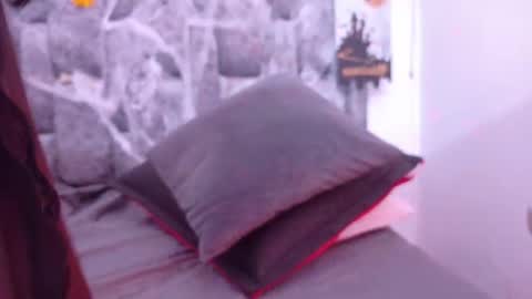 Snapshot of lizbeth_ross chatting on October 22, 12:21 pm LIZBETH ROSS online show from October 22, 12:21 pm