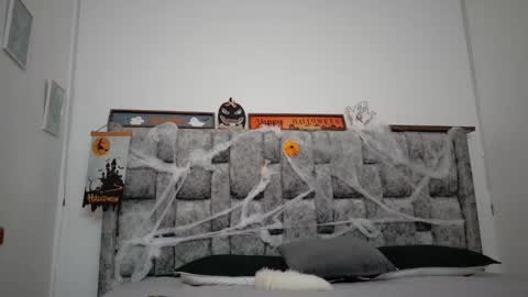 Snapshot of lizbeth_ross chatting on October 28, 11:27 am LIZBETH ROSS online show from October 28, 11:27 am