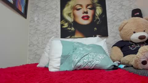 Mariana online show from February 22, 8:48 pm