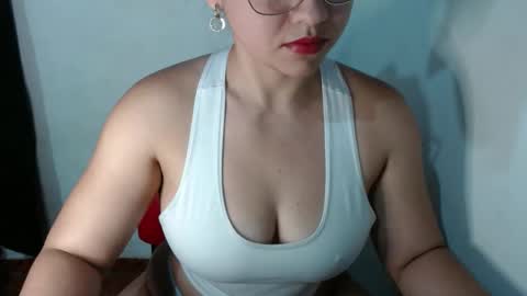 Snapshot of lizbodu chatting on March 10, 10:34 pm Lizze Bodu 3 online show from March 10, 10:34 pm