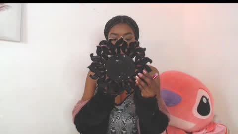 liz online show from February 11, 11:22 pm