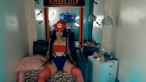 Snapshot of lizha_milf chatting on October 9, 5:50 pm Lizha  online show from October 9, 5:50 pm