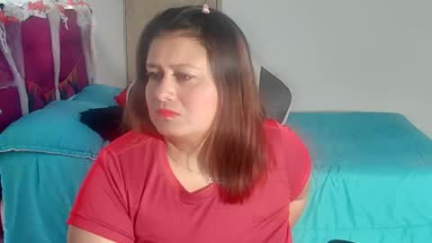 lizz_milf online show from October 20, 8:17 am