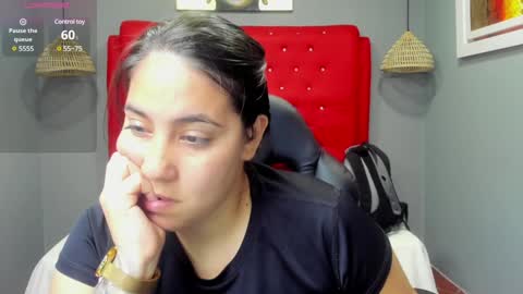 lizza online show from February 4, 8:49 pm