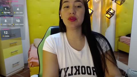 lizza online show from December 11, 2:33 pm