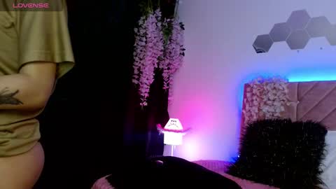Snapshot of lizzie_klei_qs chatting on September 15, 7:21 pm lizzie_klei_qs online show from September 15, 7:21 pm