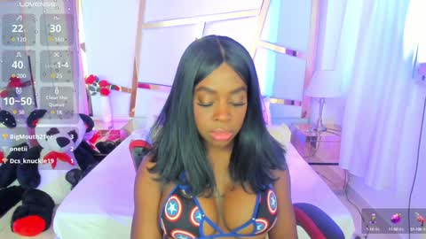 Snapshot of lizzy_joss chatting on December 8, 3:35 pm Lizzy Joss online show from December 8, 3:35 pm