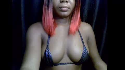 lizzy online show from October 22, 6:40 am