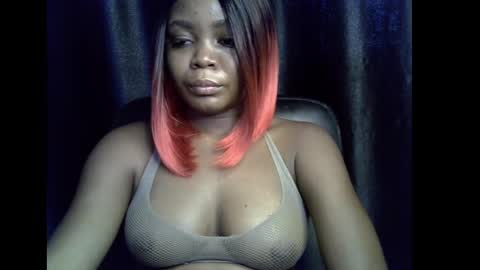 lizzy online show from October 28, 8:31 am