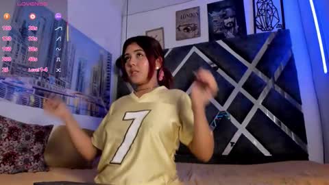 lizzy_sweet2 online show from October 15, 3:42 am