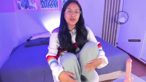 Alex online show from March 4, 8:38 pm