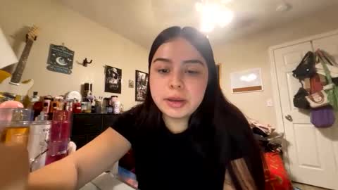 Lolawet online show from May 18, 8:37 pm