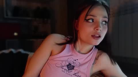 lola online show from April 23, 12:29 pm